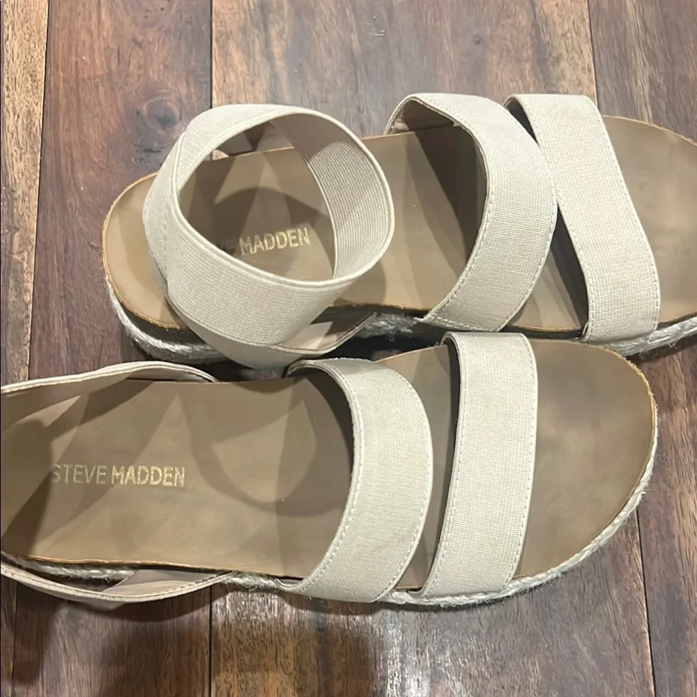 Steve Madden Cream Espadrilles with Minimalist Design Size 2‎